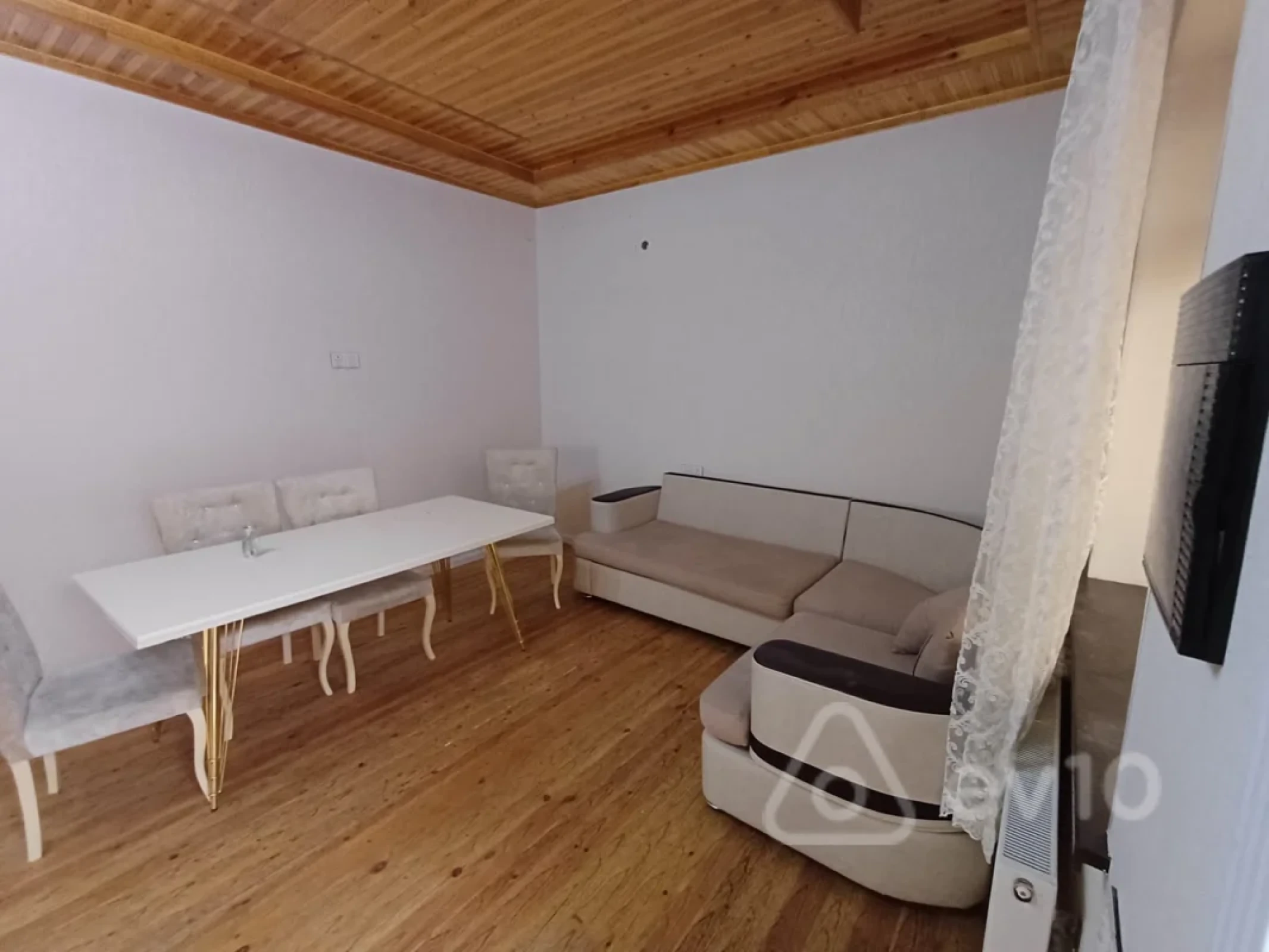 Kirayə verilir 4 otaqlı həyət evi 120 m²