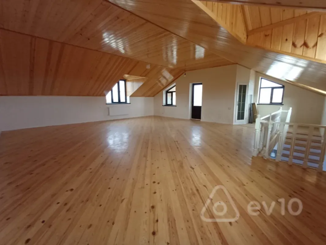 Kirayə verilir 4 otaqlı həyət evi 120 m²