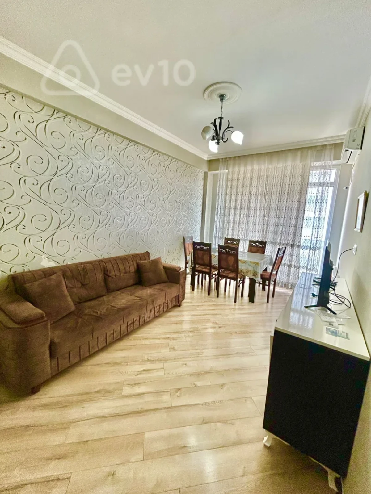 Kirayə verilir 2 otaqlı yeni tikili 56 m²