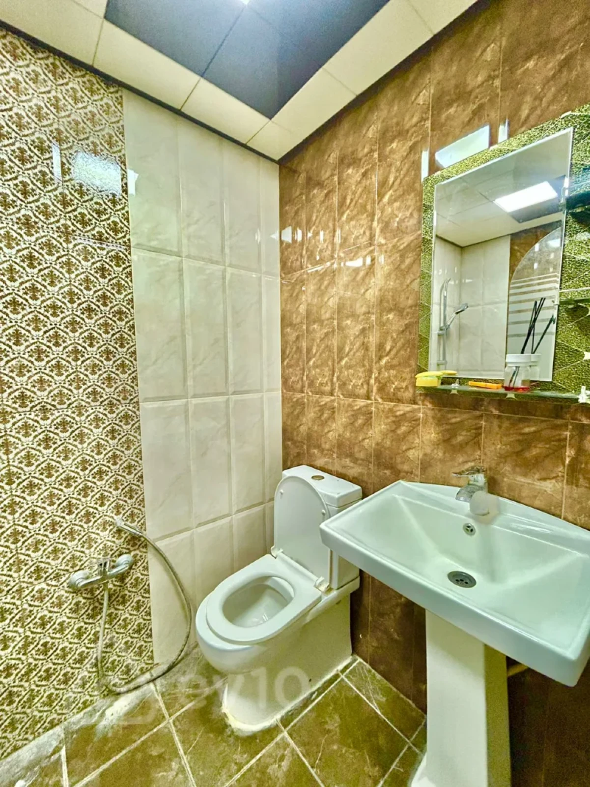 Kirayə verilir 2 otaqlı yeni tikili 56 m²