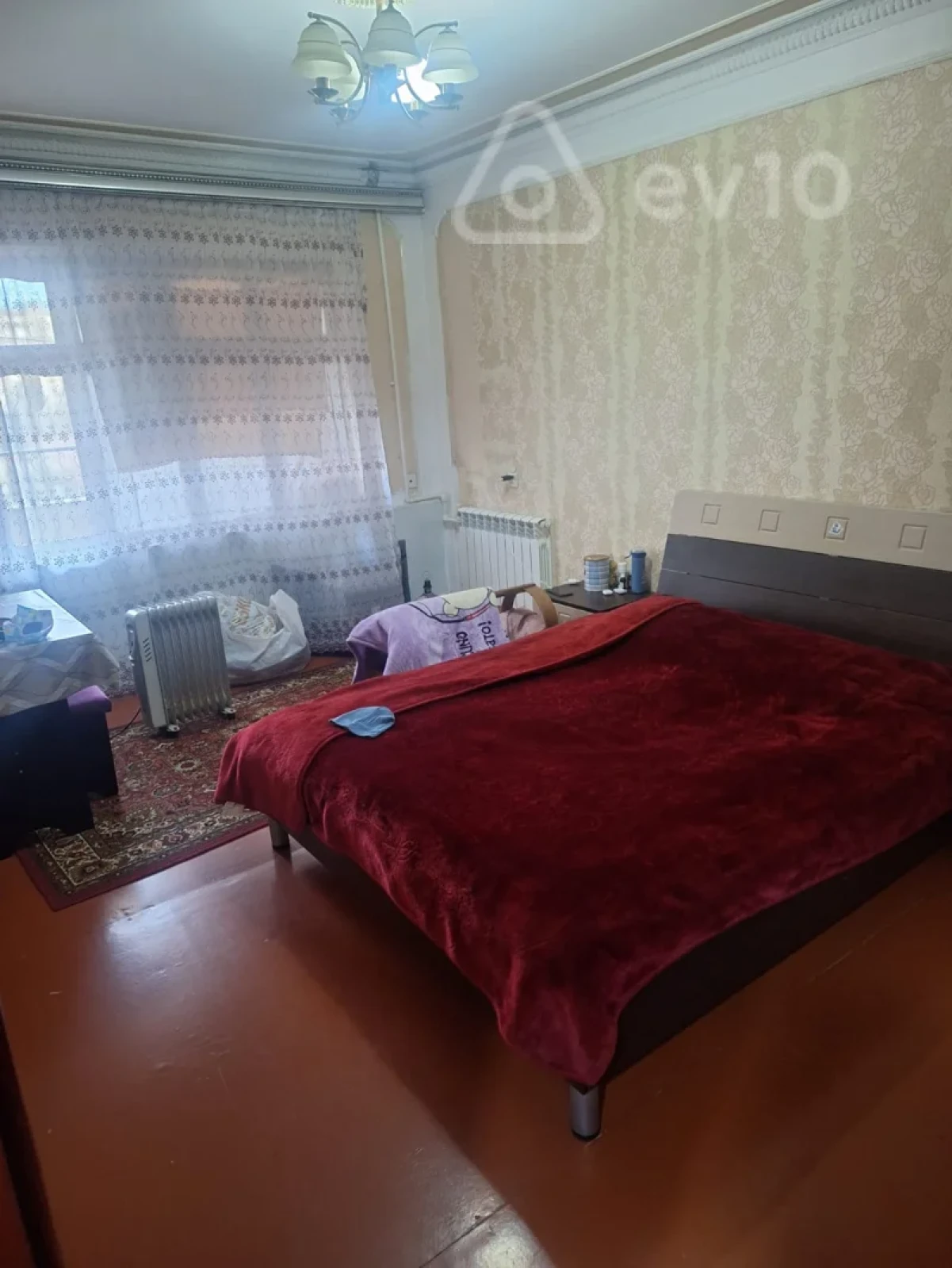 Kirayə verilir 3 otaqlı köhnə tikili 65 m²
