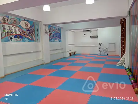 Kirayə verilir mənzil 120 m²