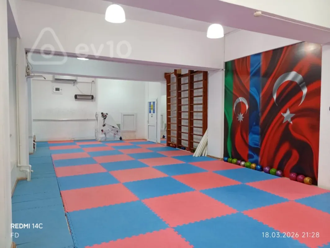 Kirayə verilir mənzil 120 m²