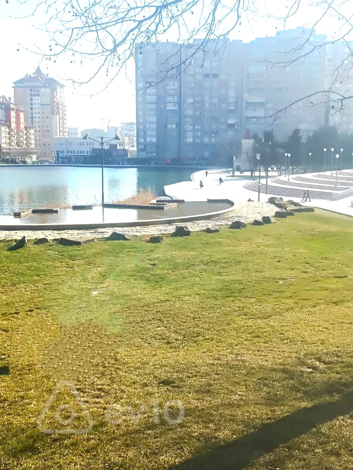 Kirayə verilir 3 otaqlı yeni tikili 141 m²