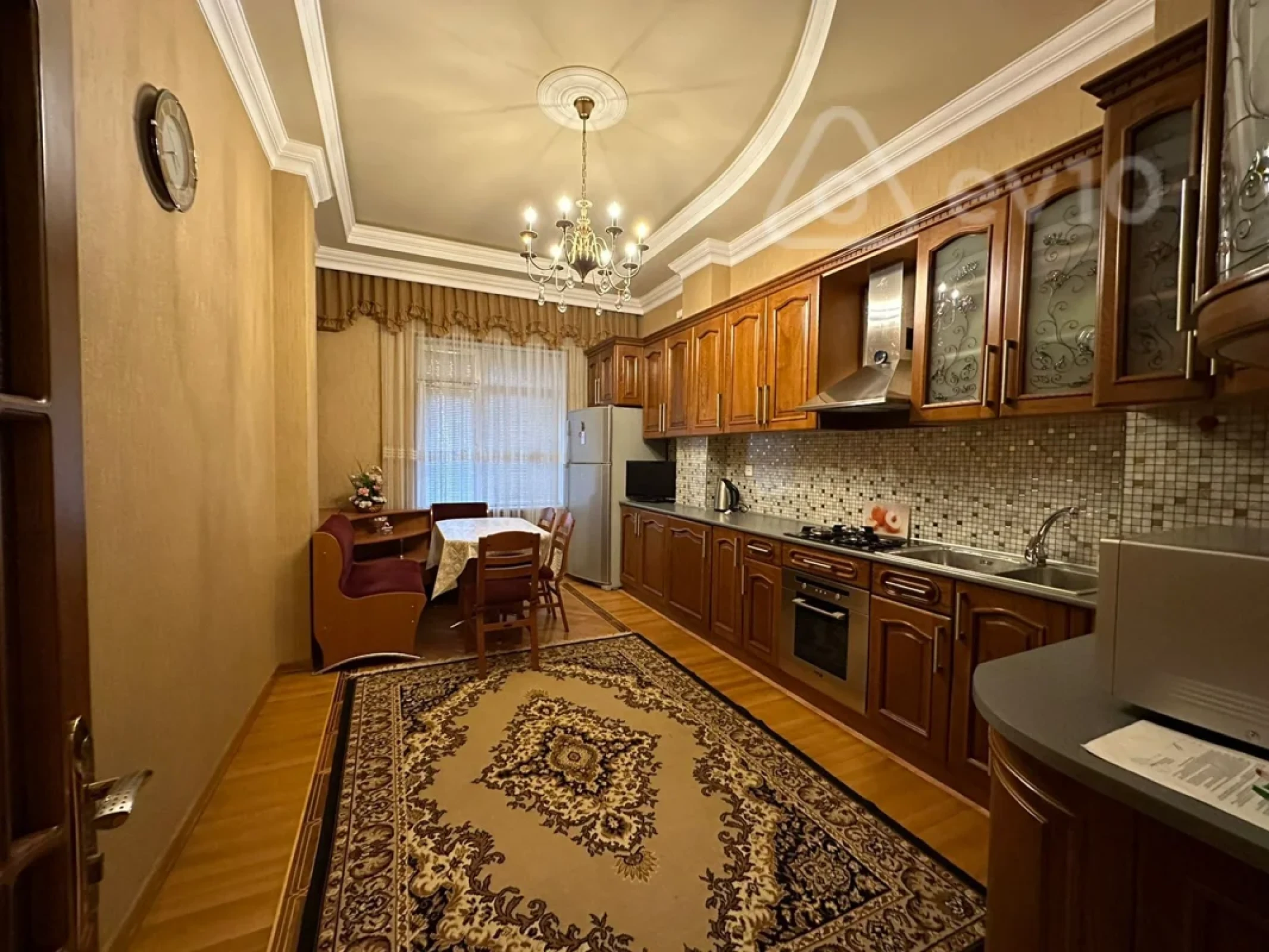 Kirayə verilir 3 otaqlı yeni tikili 141 m²