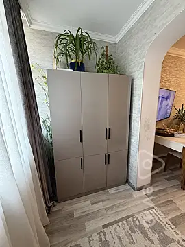 Satılır 2 otaqlı köhnə tikili 65 m²