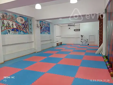 Kirayə verilir mənzil 120 m²