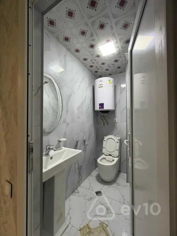 Kirayə verilir 3 otaqlı köhnə tikili 57 m²