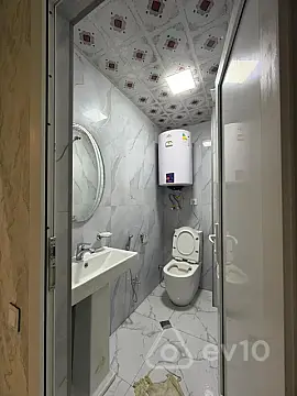 Kirayə verilir 3 otaqlı köhnə tikili 57 m²