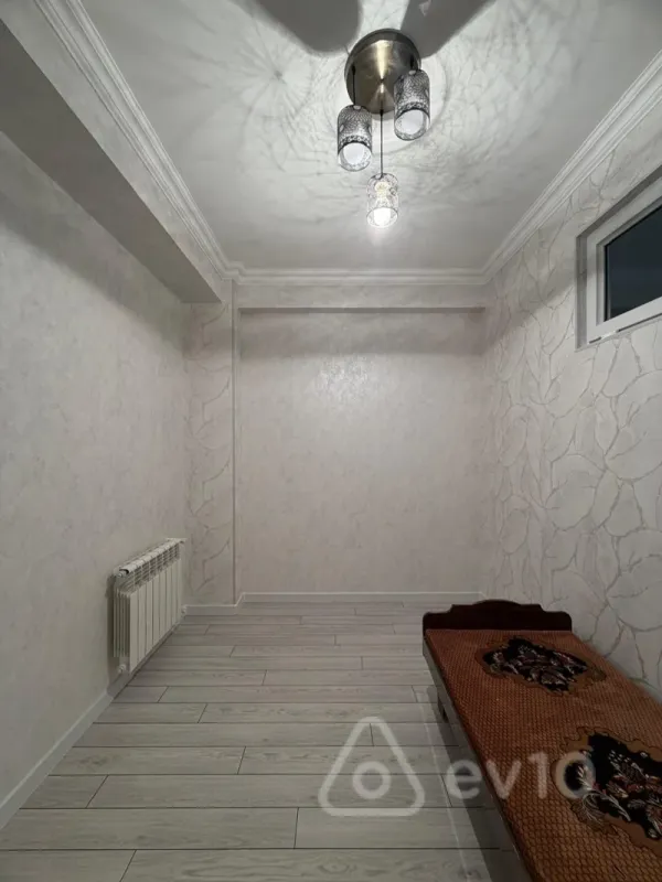 Kirayə verilir 3 otaqlı köhnə tikili 57 m²