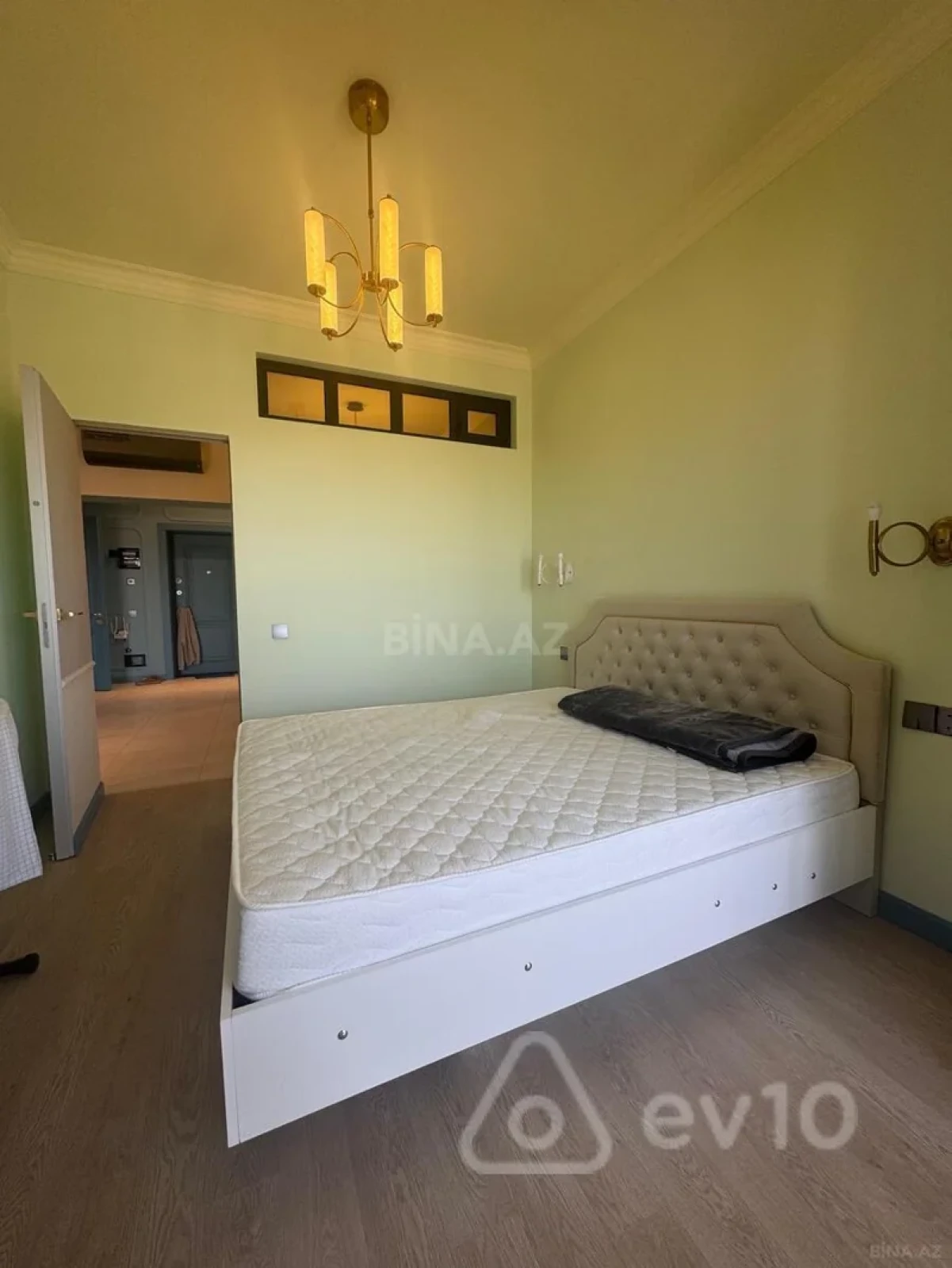 Kirayə verilir 2 otaqlı yeni tikili 68 m²