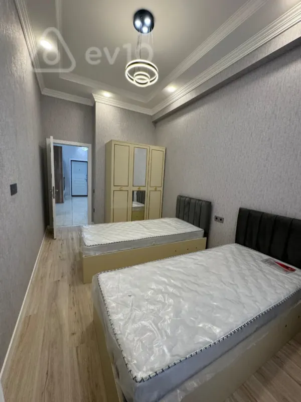 Kirayə verilir 3 otaqlı yeni tikili 90 m²
