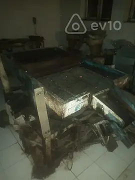 Satılır mənzil 200 m²