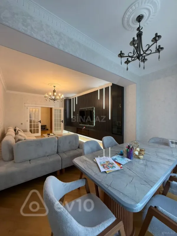 Kirayə verilir 2 otaqlı yeni tikili 117 m²