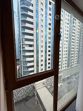 Kirayə verilir 2 otaqlı yeni tikili 117 m²