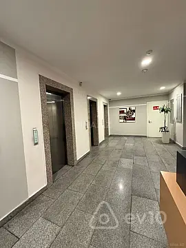Kirayə verilir 2 otaqlı yeni tikili 117 m²