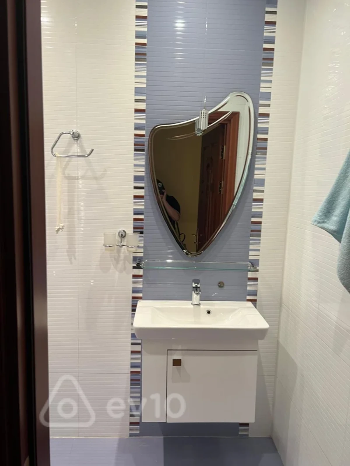 Kirayə verilir 4 otaqlı yeni tikili 185 m²