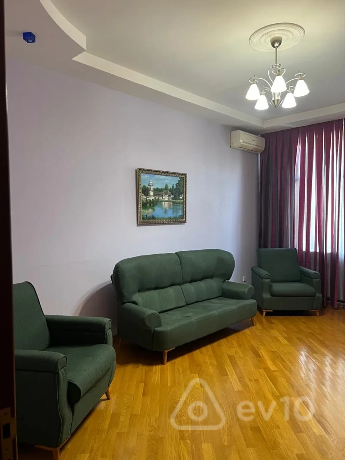 Kirayə verilir 4 otaqlı yeni tikili 185 m²