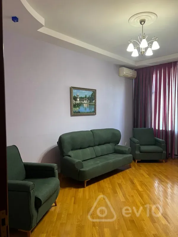 Kirayə verilir 4 otaqlı yeni tikili 185 m²