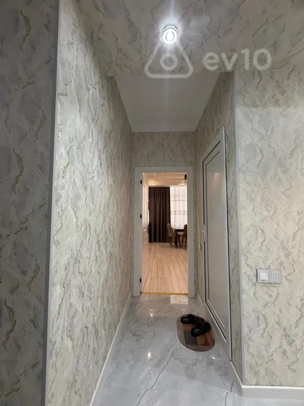 Kirayə verilir 3 otaqlı yeni tikili 57 m²