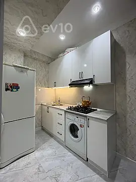 Kirayə verilir 3 otaqlı yeni tikili 57 m²