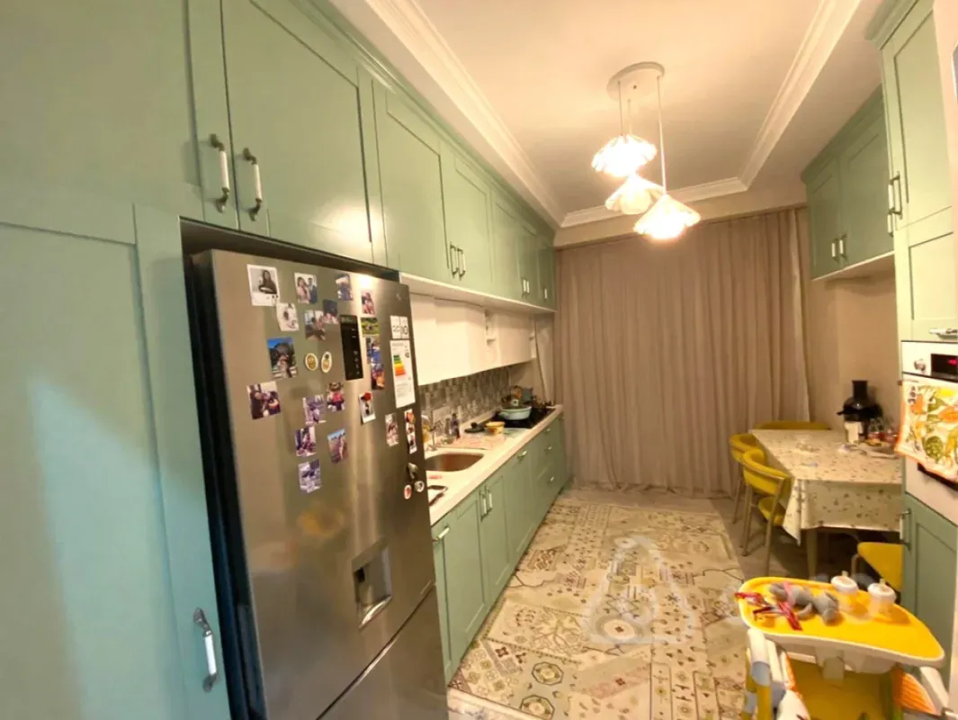 Kirayə verilir 2 otaqlı yeni tikili 94 m²