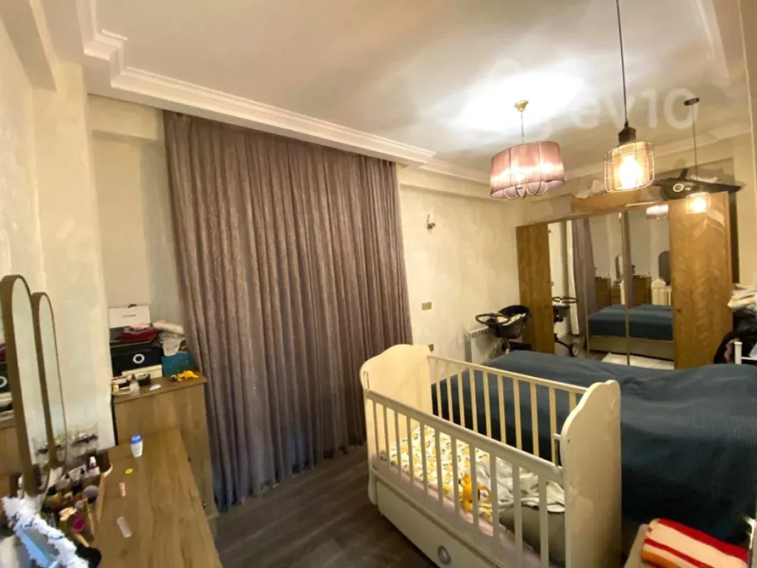 Kirayə verilir 2 otaqlı yeni tikili 94 m²