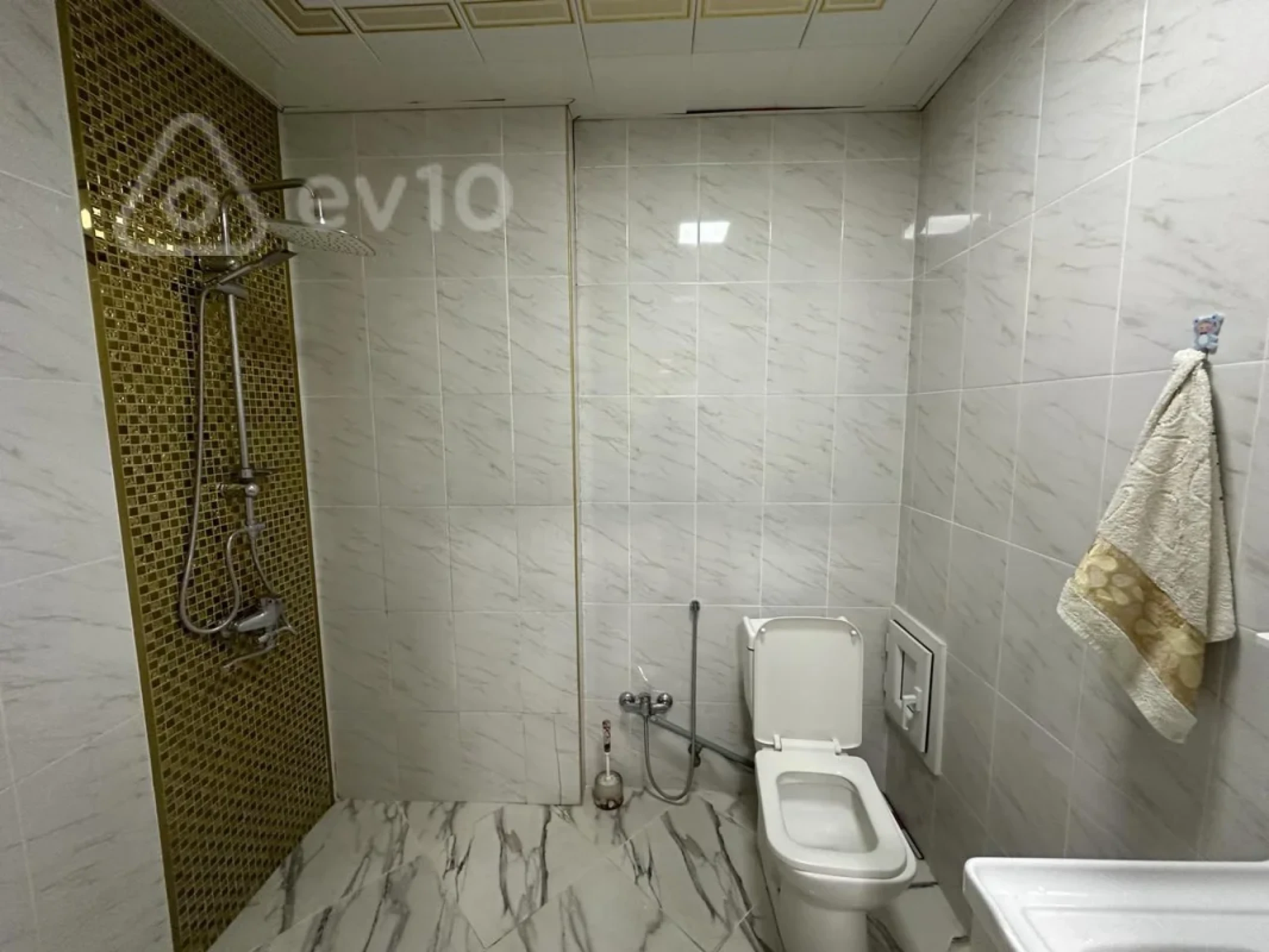 Kirayə verilir 2 otaqlı yeni tikili 700 m²