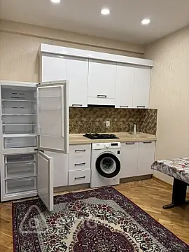 Kirayə verilir 2 otaqlı yeni tikili 66 m²