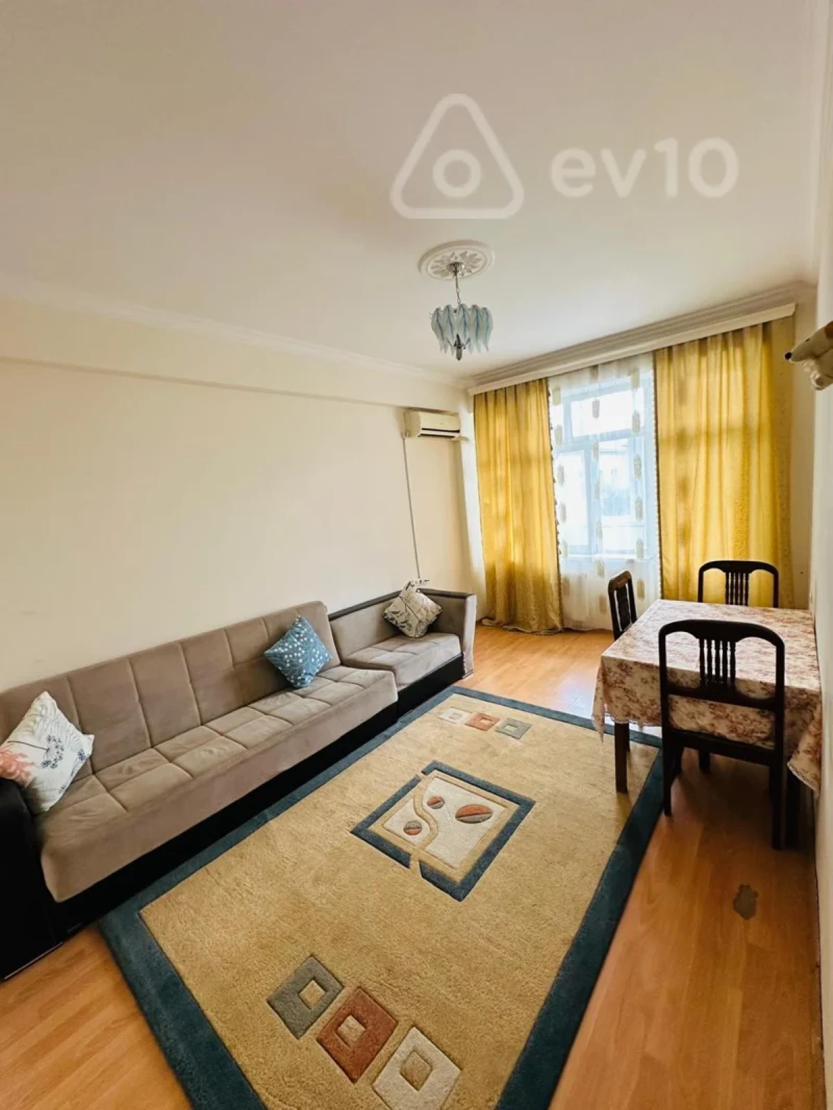 Kirayə verilir 2 otaqlı yeni tikili 50 m²