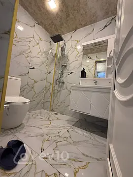 Kirayə verilir 3 otaqlı köhnə tikili 72 m²