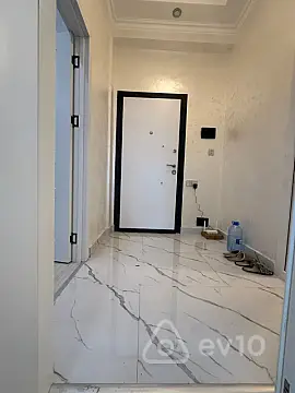 Kirayə verilir 3 otaqlı köhnə tikili 72 m²