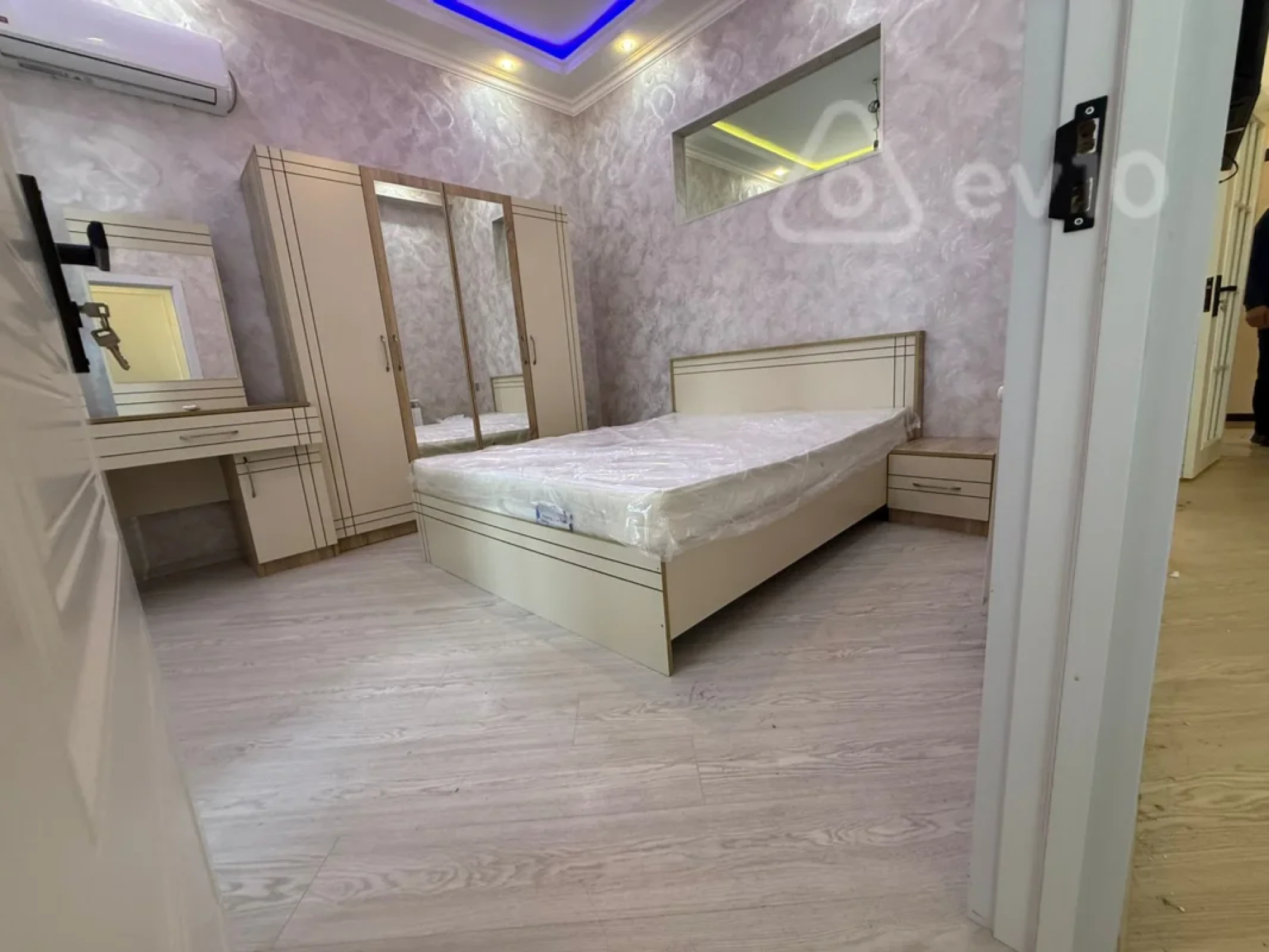 Kirayə verilir 3 otaqlı köhnə tikili 72 m²