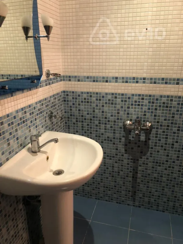Satılır 4 otaqlı yeni tikili 184 m²