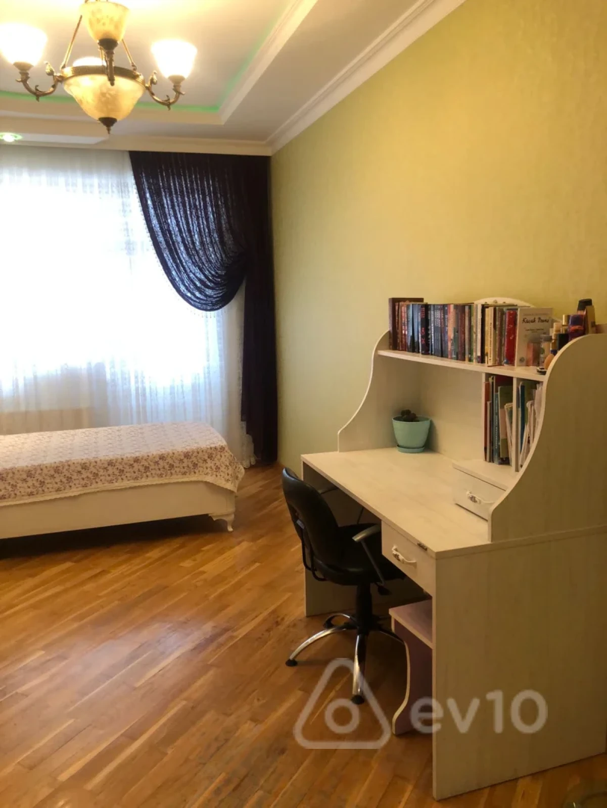 Satılır 4 otaqlı yeni tikili 184 m²
