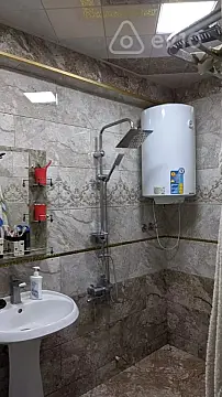 Satılır 1 otaqlı köhnə tikili 50 m²