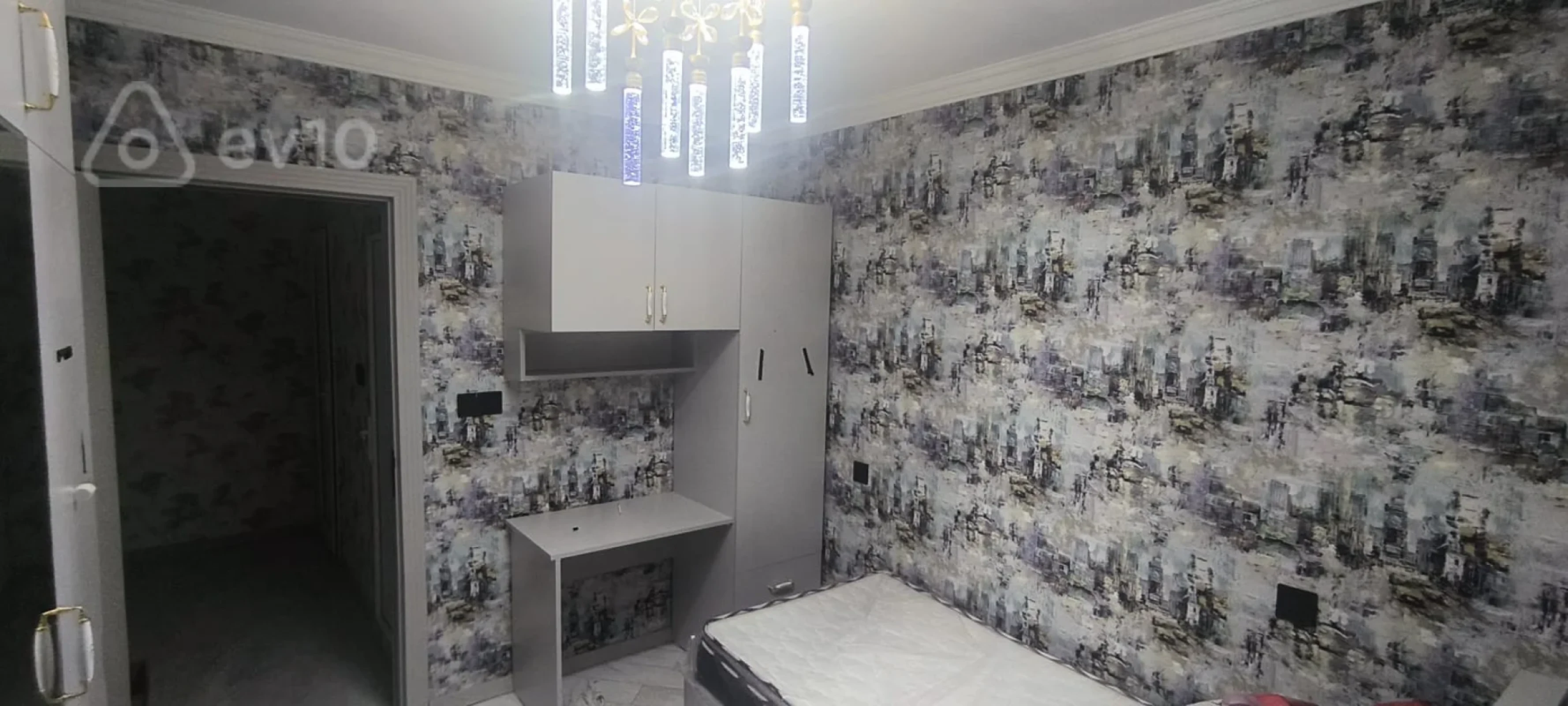 Kirayə verilir 3 otaqlı yeni tikili 100 m²