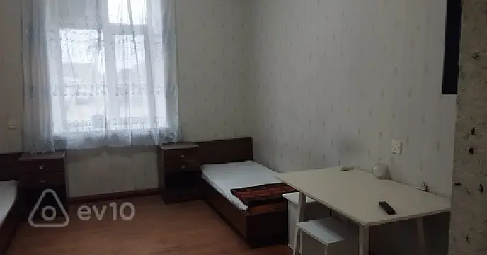 Kirayə verilir 1 otaqlı köhnə tikili 35 m²