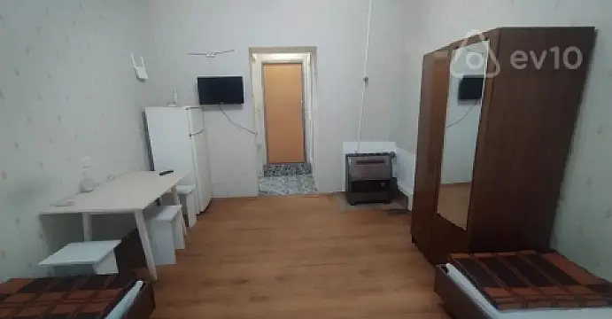 Kirayə verilir 1 otaqlı köhnə tikili 35 m²