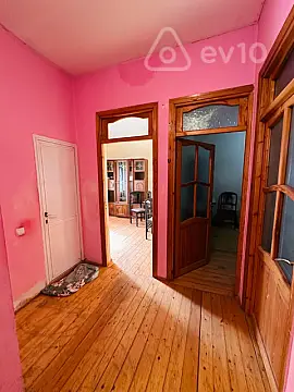 Kirayə verilir 2 otaqlı həyət evi 70 m²