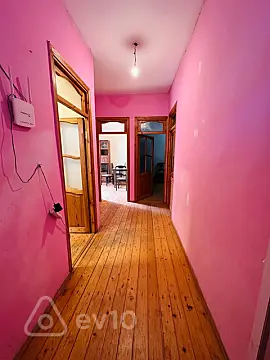 Kirayə verilir 2 otaqlı həyət evi 70 m²