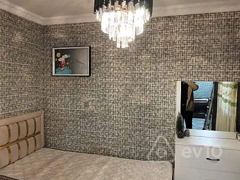 Kirayə verilir 1 otaqlı həyət evi 40 m²