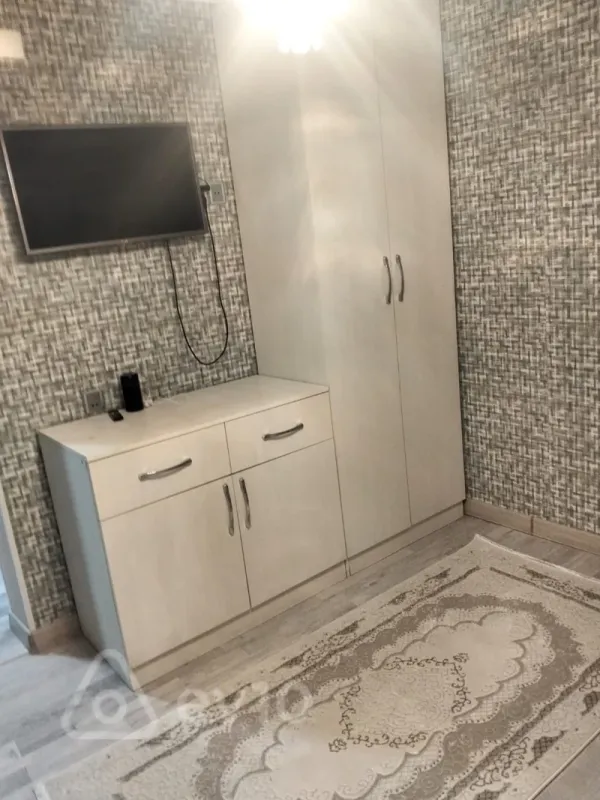 Kirayə verilir 1 otaqlı həyət evi 40 m²