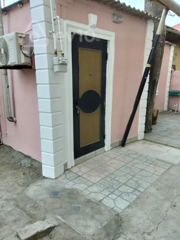Kirayə verilir 1 otaqlı həyət evi 40 m²