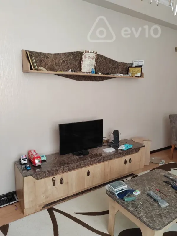 Kirayə verilir 2 otaqlı yeni tikili 60 m²