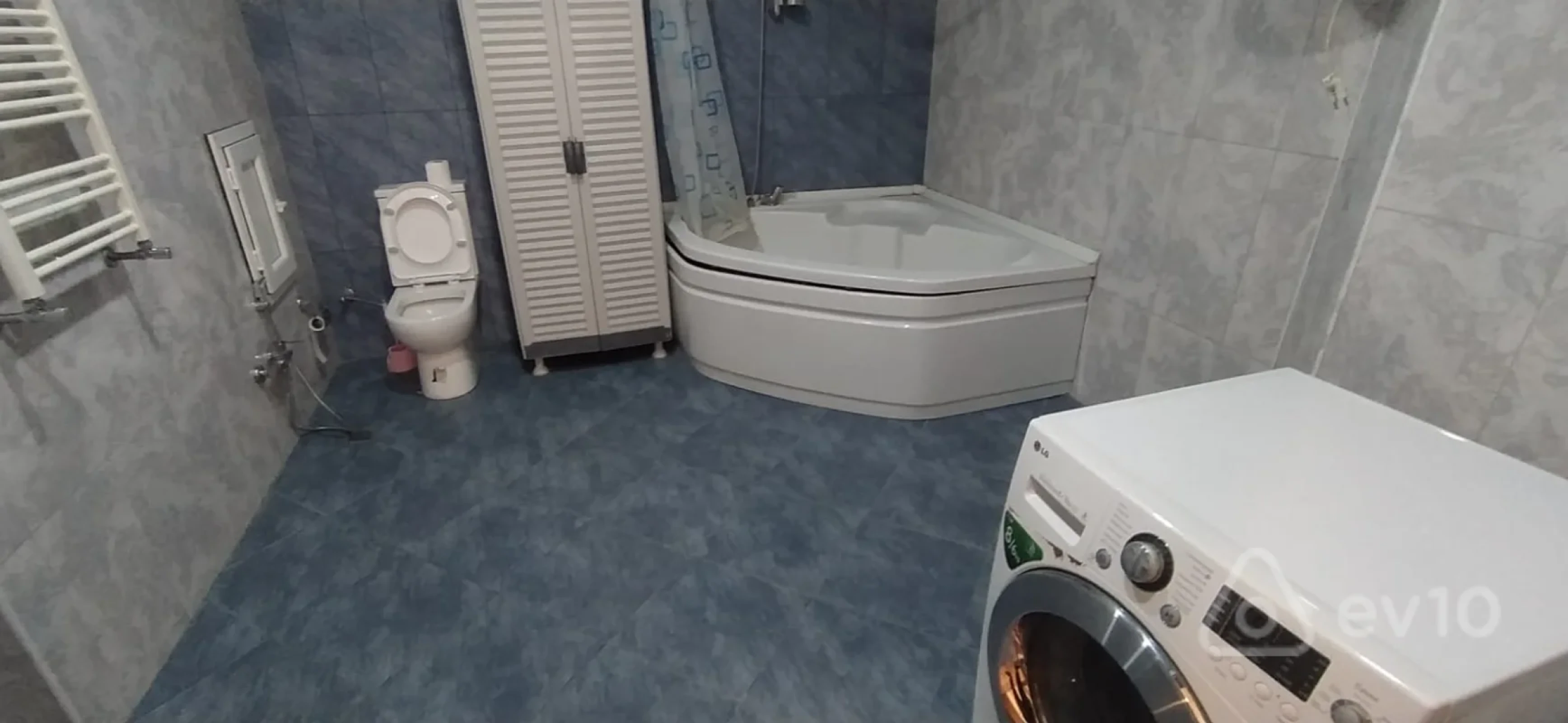 Satılır 4 otaqlı yeni tikili 225 m²