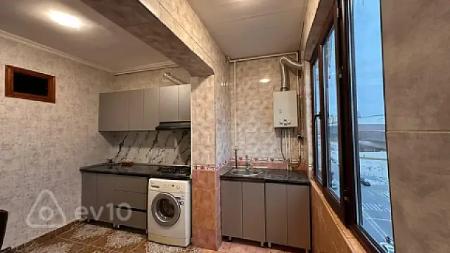 Kirayə verilir 3 otaqlı yeni tikili 110 m²