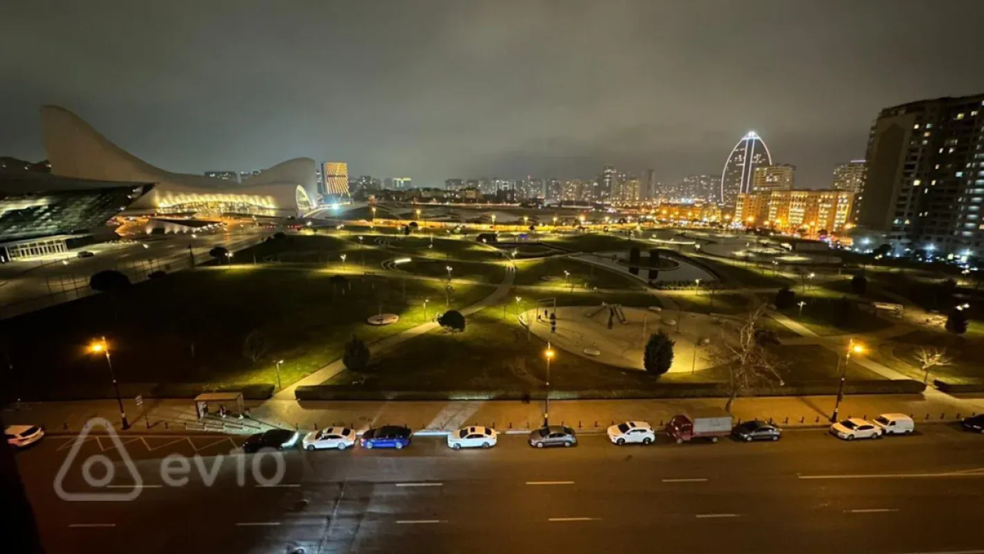 Kirayə verilir 3 otaqlı yeni tikili 110 m²