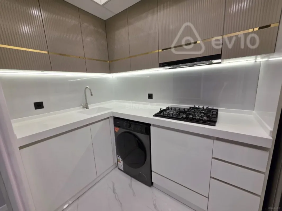 Kirayə verilir 2 otaqlı yeni tikili 70 m²