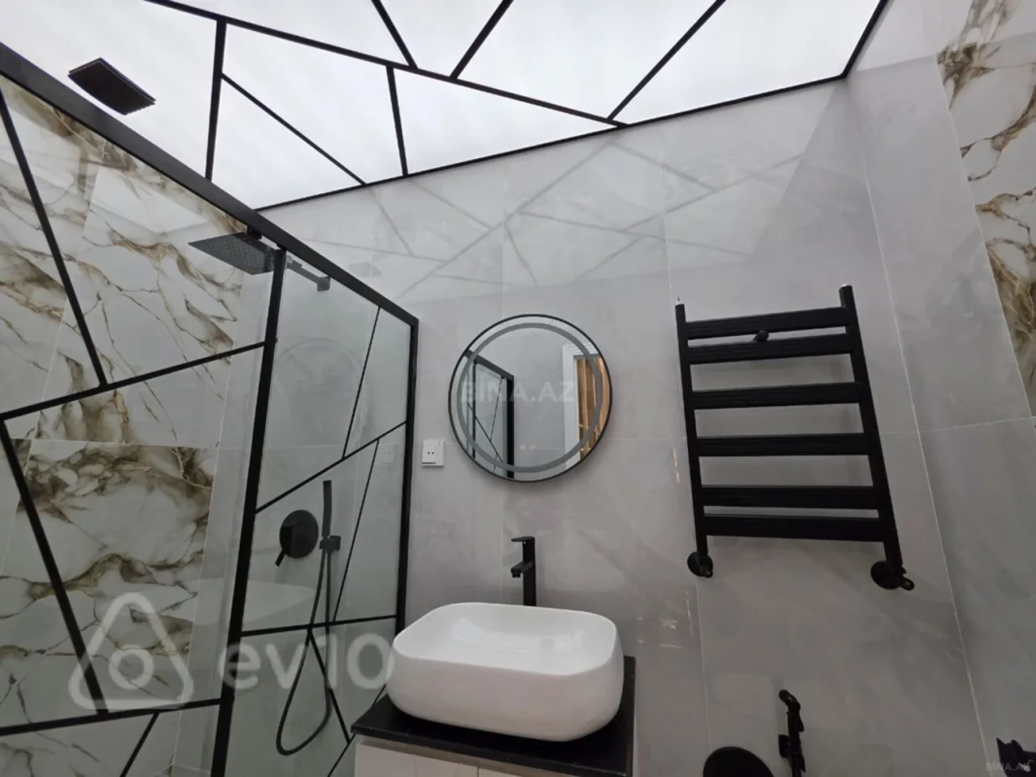 Kirayə verilir 2 otaqlı yeni tikili 70 m²